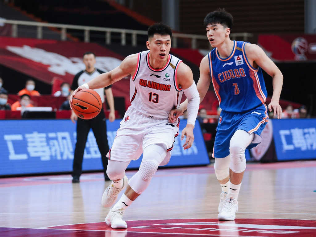 老詹同样以 老詹同样以